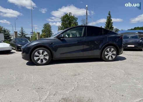 Tesla Model Y 2024 - фото 11