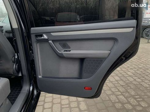 Volkswagen Touran 2011 - фото 30