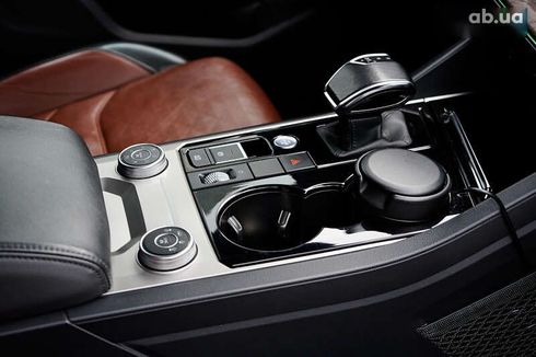 Volkswagen Touareg 2019 - фото 20