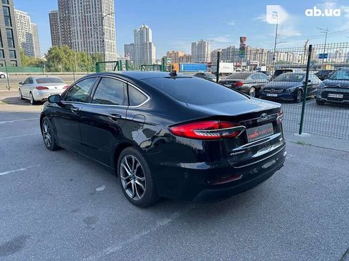 Ford Fusion 2019 - фото 18