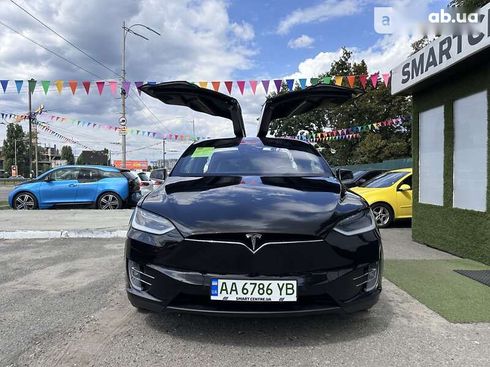 Tesla Model X 2019 - фото 7