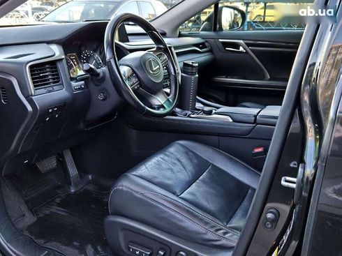 Lexus RX 2018 - фото 12