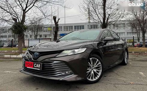 Toyota Camry 2019 - фото 7