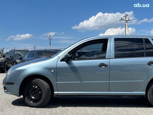 Skoda Fabia 2004 серый - фото 13