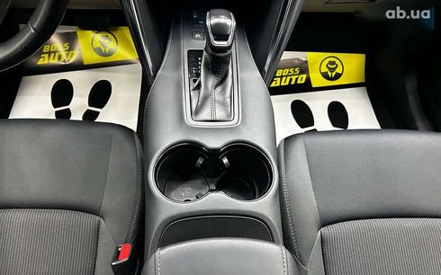 Toyota Venza 2021 - фото 11
