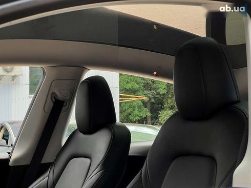 Tesla Model Y 2024 - фото 14