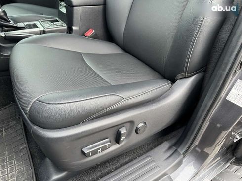 Toyota Land Cruiser Prado 2020 - фото 15