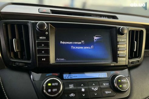 Toyota RAV4 2016 - фото 18