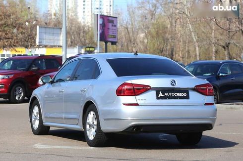 Volkswagen Passat 2015 - фото 6