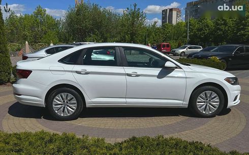 Volkswagen Jetta 2019 - фото 8