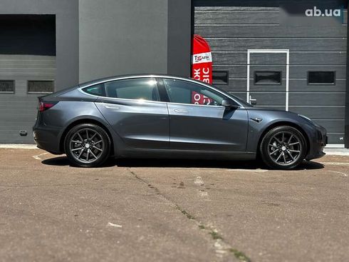 Tesla Model 3 2020 - фото 11