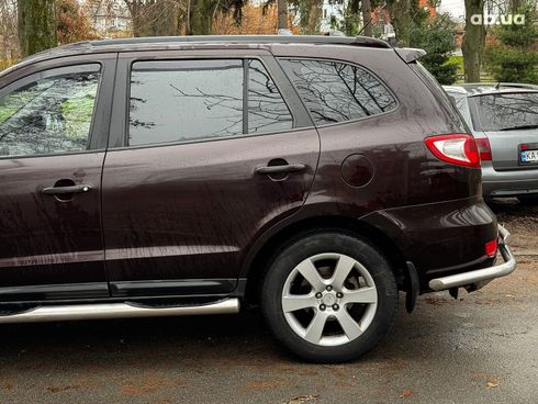 Hyundai Santa Fe 2009 красный - фото 16