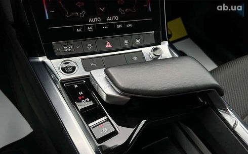 Audi E-Tron 2022 - фото 18