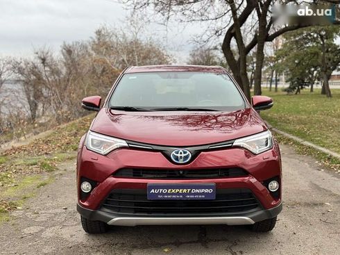 Toyota RAV4 2018 - фото 3