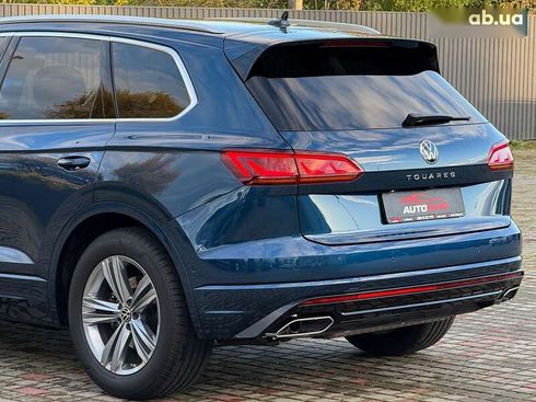 Volkswagen Touareg 2021 - фото 24