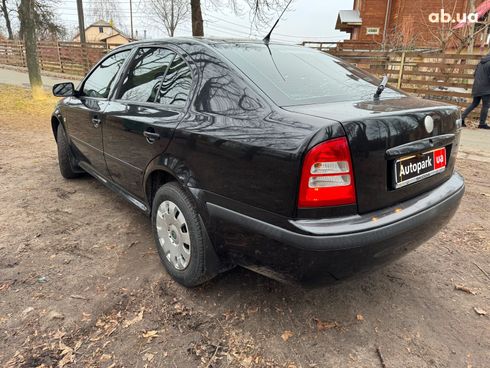 Skoda Octavia 2008 черный - фото 8