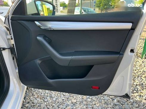 Skoda Octavia 2019 - фото 7