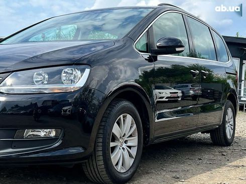 Volkswagen Sharan 2012 - фото 11