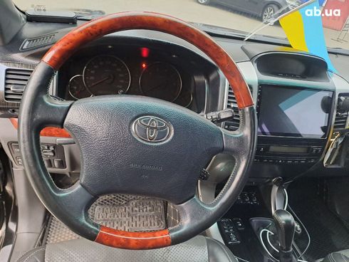 Toyota Land Cruiser Prado 2005 черный - фото 14