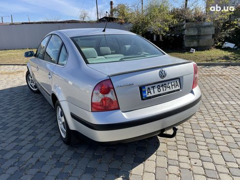 Volkswagen Passat 2001 серый - фото 12