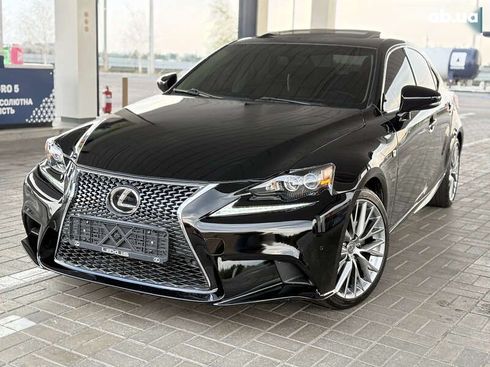 Lexus IS 2015 - фото 9