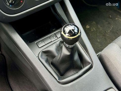 Volkswagen Golf 2004 - фото 18