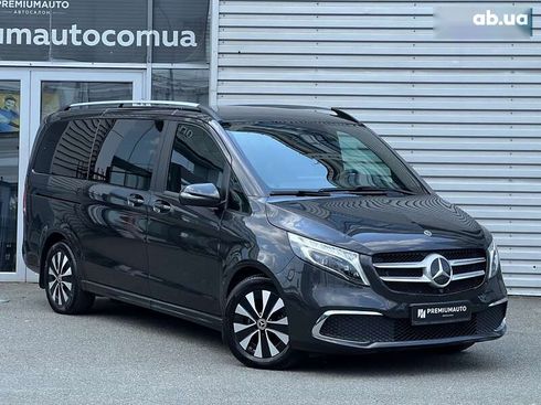 Mercedes-Benz V-Класс 2022 - фото 3