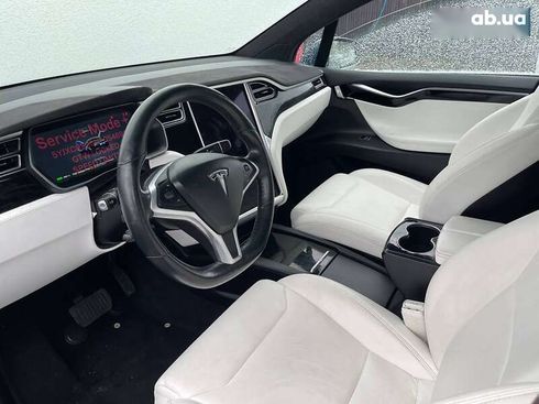 Tesla Model X 2017 - фото 18