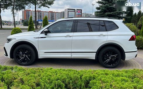 Volkswagen Tiguan 2022 - фото 4