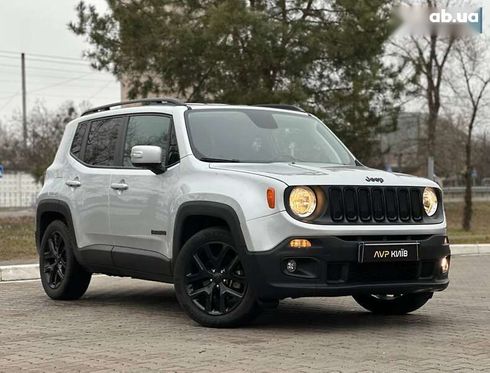 Jeep Renegade 2018 - фото 2