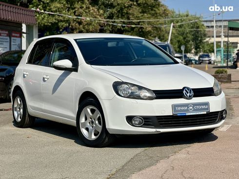 Volkswagen Golf 2010 белый - фото 7