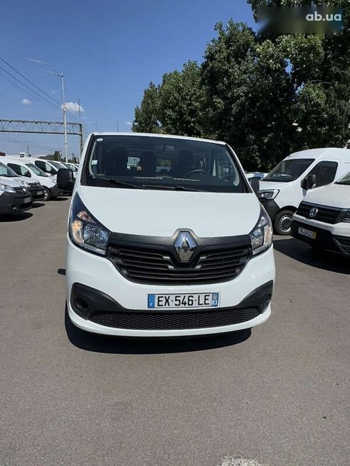 Renault Trafic 2018 - фото 3