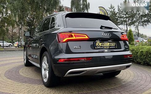 Audi Q5 2017 - фото 5