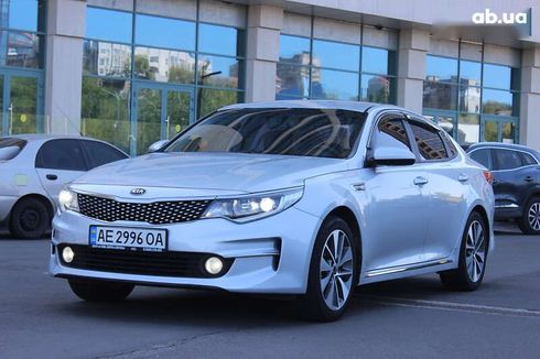 Kia K5 2016 - фото 2