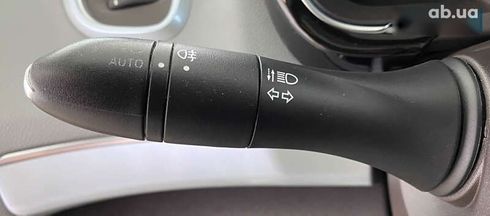 Renault Espace 2016 - фото 16