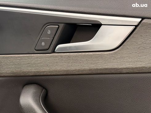 Audi A4 2016 белый - фото 14