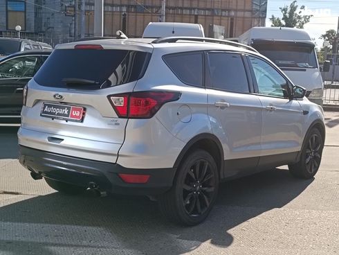 Ford Escape 2019 серый - фото 11