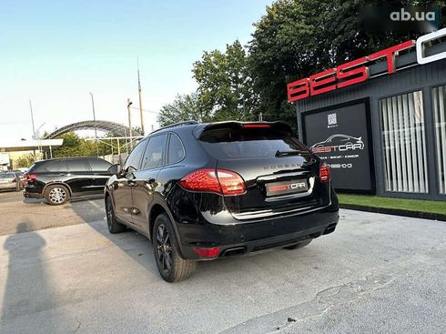 Porsche Cayenne 2010 - фото 16