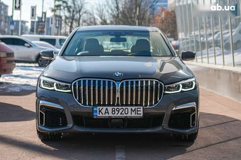 BMW 7 серия 2017 - фото 2