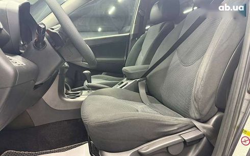 Toyota RAV4 2011 - фото 9