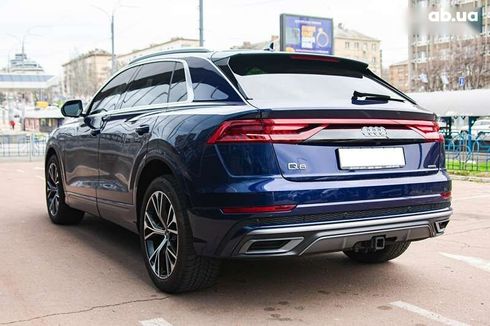 Audi Q8 2021 - фото 6