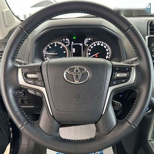 Toyota Land Cruiser Prado 2023 - фото 16