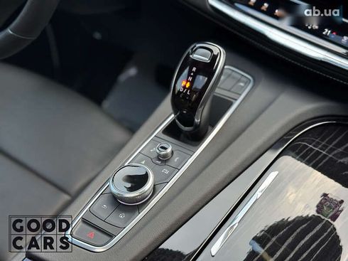 Cadillac Escalade 2021 - фото 28