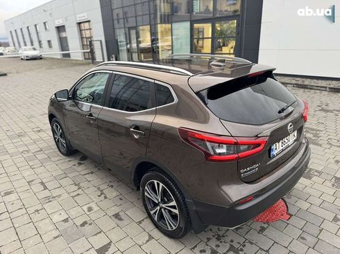 Nissan Qashqai 2017 - фото 12