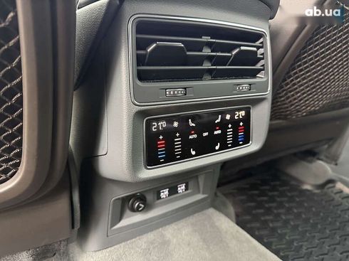 Audi Q8 2019 - фото 30