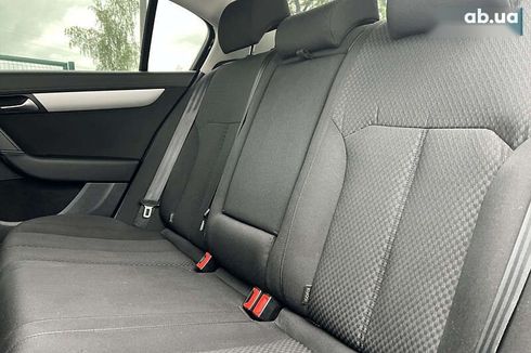 Volkswagen Passat 2011 - фото 17
