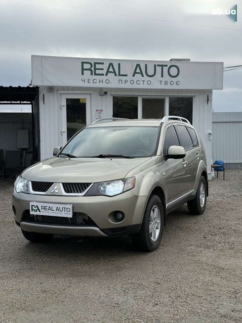 Mitsubishi Outlander XL 2008 - фото 2