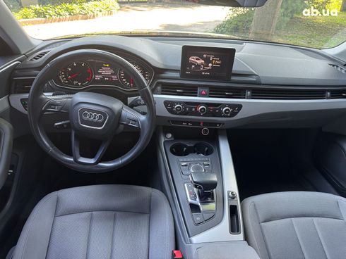 Audi A4 2016 серый - фото 21