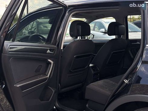 Volkswagen Tiguan Allspace 2021 - фото 30