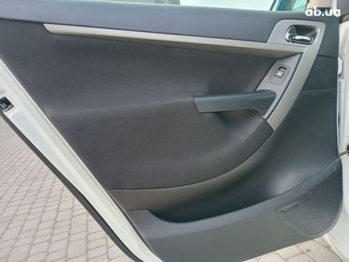 Citroёn C4 Picasso 2012 белый - фото 19